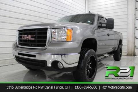 2007 GMC Sierra 2500HD for sale at Route 21 Auto Sales in Canal Fulton OH