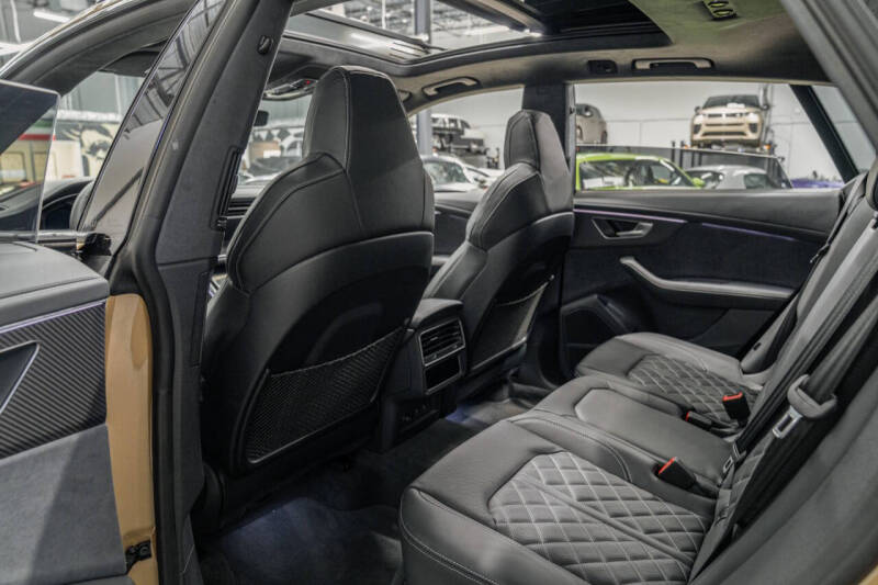 2024 Audi SQ8 4.0T quattro Prestige