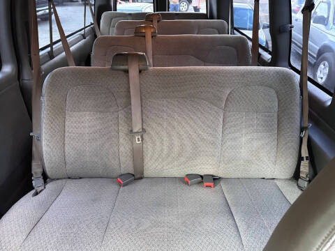 2017 Chevrolet Express LT 3500