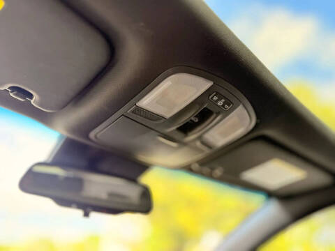 2019 Hyundai Veloster