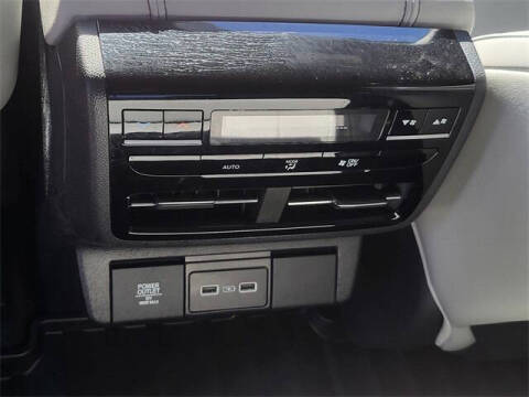 2022 Acura MDX w/Tech