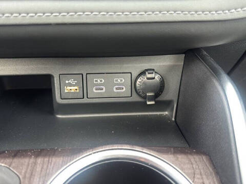 2024 Toyota Highlander Platinum