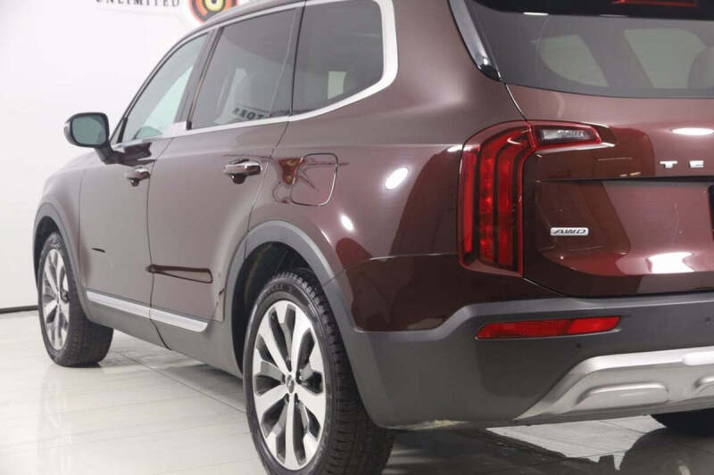 2022 Kia Telluride S