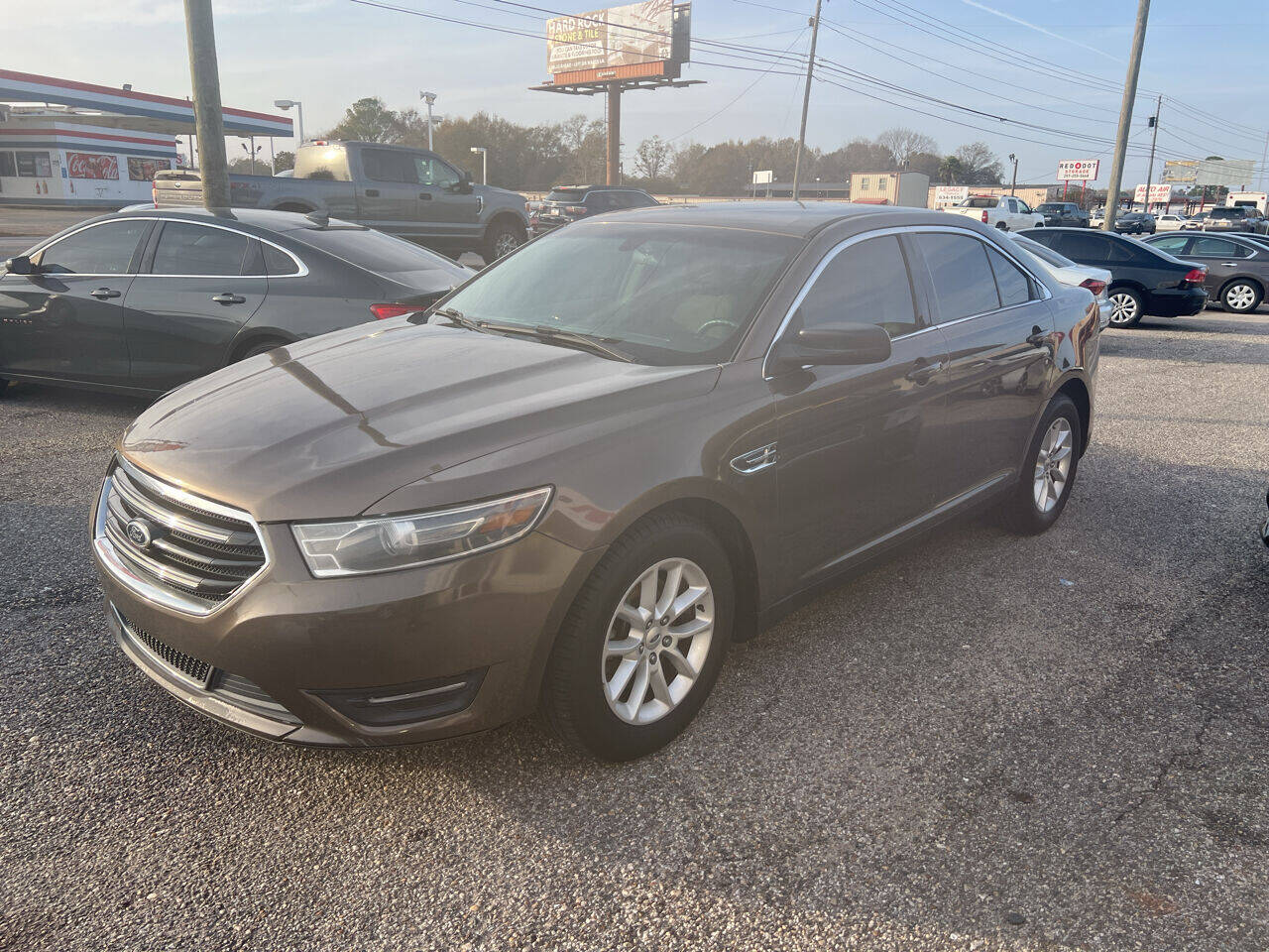 2015 Ford Taurus SE