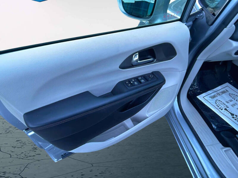 2020 Chrysler Pacifica Touring