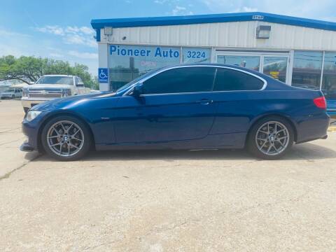 2013 BMW 3 Series for sale at Pioneer Auto in Ponca City OK