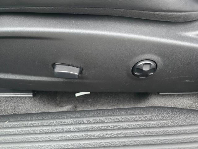 2015 Dodge Challenger R/T Plus