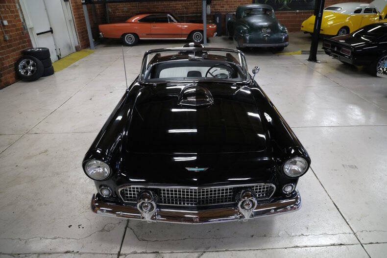 1956 Ford Thunderbird
