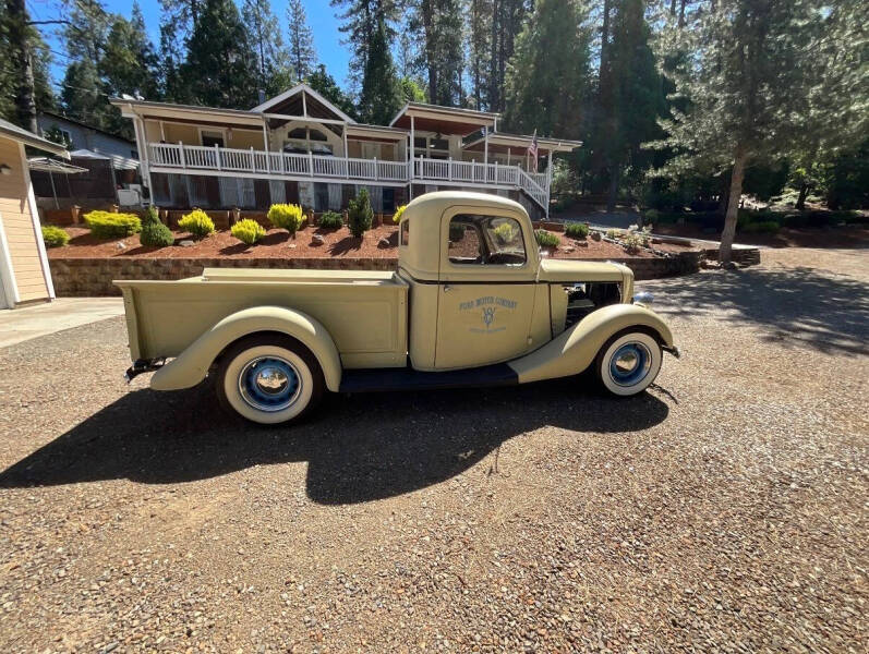 1936 Ford Model 67