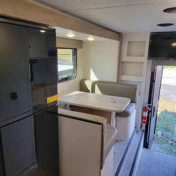 2024 Palomino BACKPACK