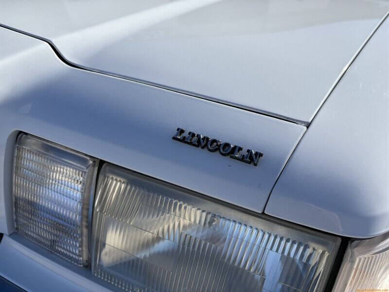 1989 Lincoln Mark VII LSC