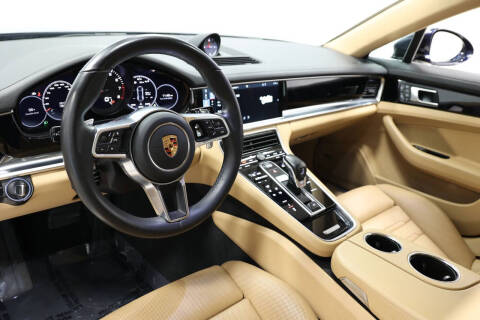 2018 Porsche Panamera