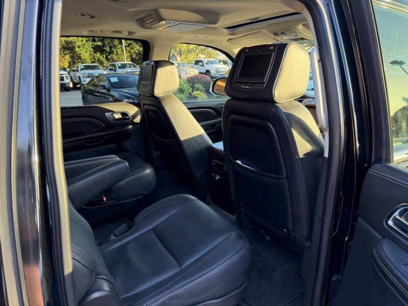 2013 Cadillac Escalade ESV Platinum Edition