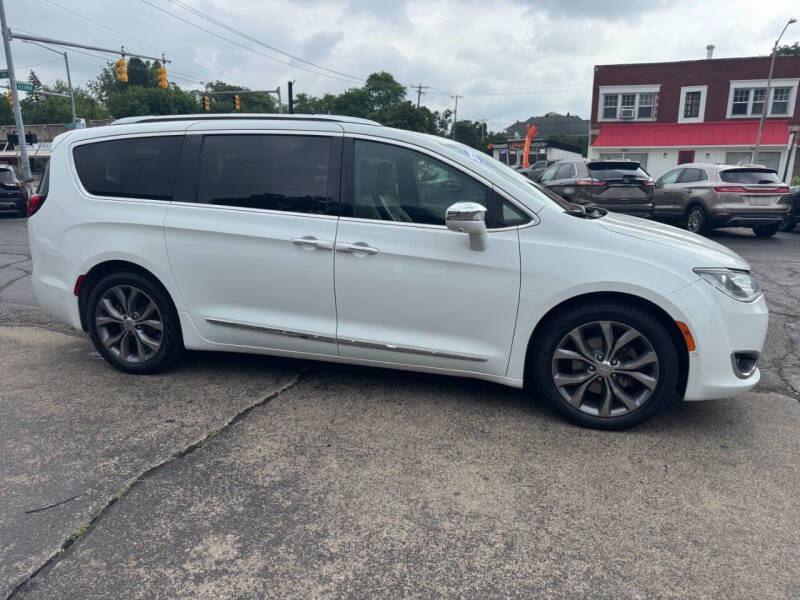 2019 Chrysler Pacifica Limited