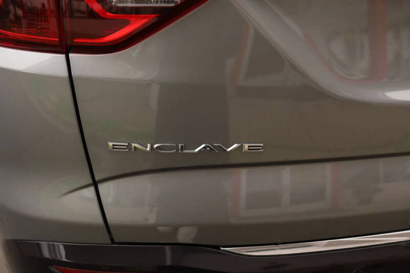 2024 Buick Enclave Essence