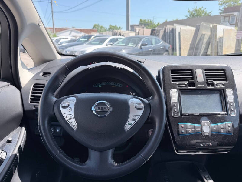 2016 Nissan LEAF SL