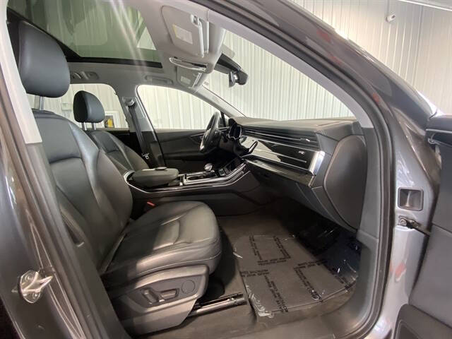 2023 Audi Q7 quattro Premium Plus 55 TFSI