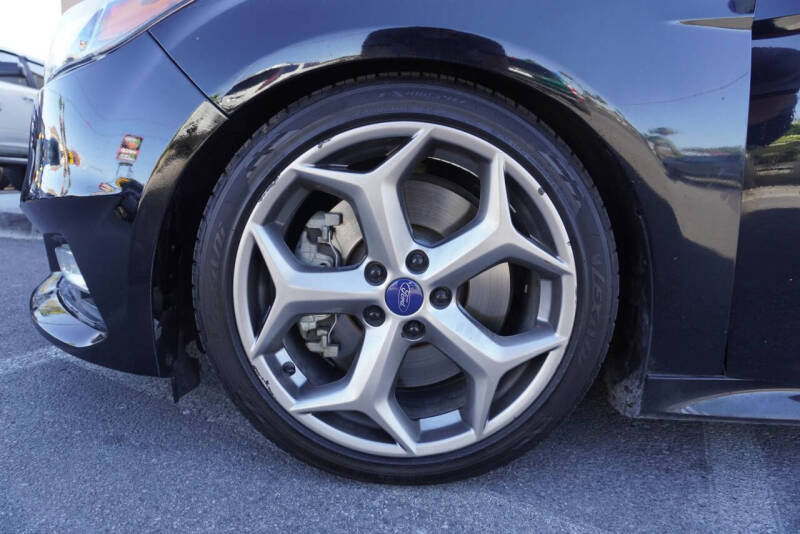 2018 Ford Focus ST