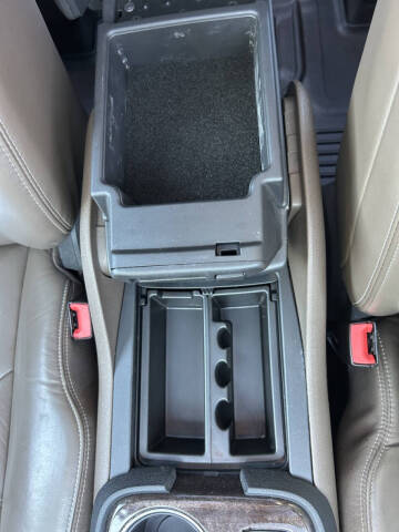 2016 GMC Acadia SLT-1