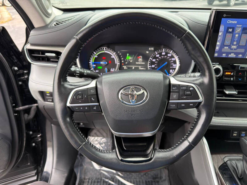 2022 Toyota Highlander Hybrid Limited