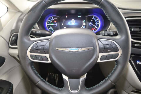 2018 Chrysler Pacifica Hybrid Touring L