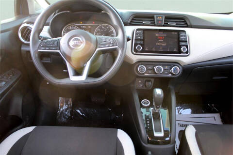 2021 Nissan Versa SV