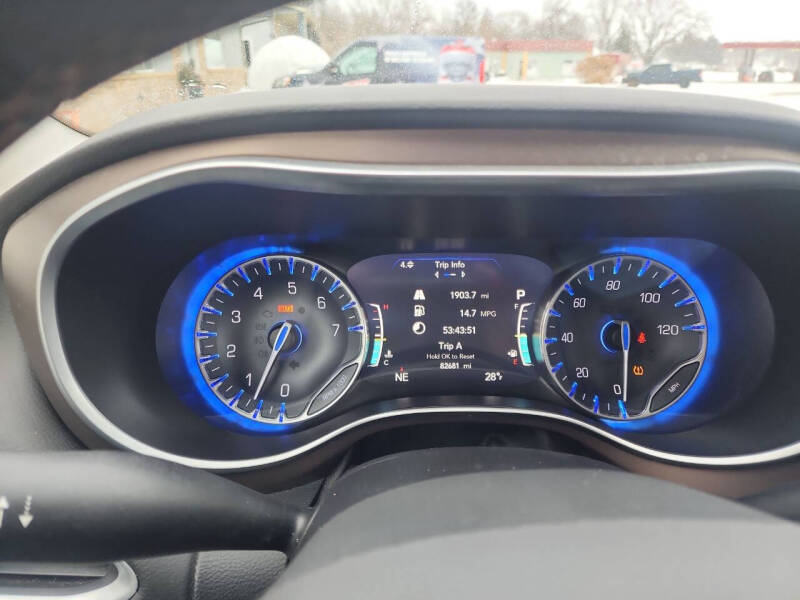 2017 Chrysler Pacifica Touring-L Plus