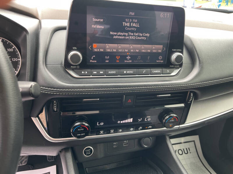 2021 Nissan Rogue SV