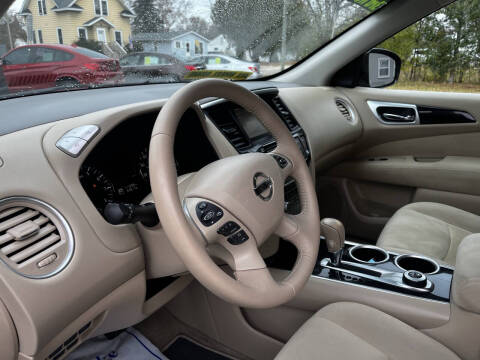 2015 Nissan Pathfinder S