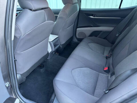 2022 Toyota Camry LE