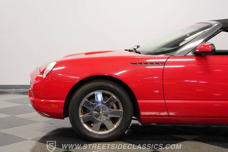 2003 Ford Thunderbird