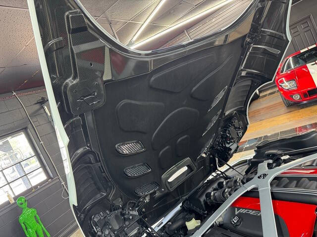 2016 Dodge Viper GTC