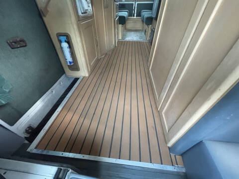 2004 Pleasure Way Plateau TS