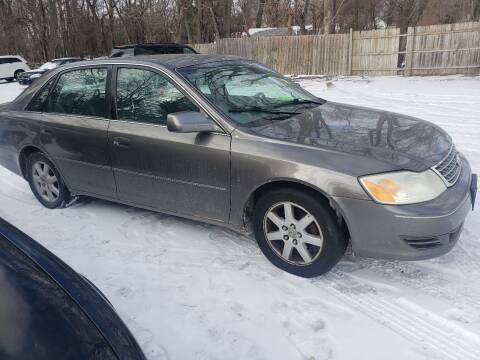 2003 Toyota Avalon for sale at Northwoods Auto & Truck Sales in Machesney Park IL