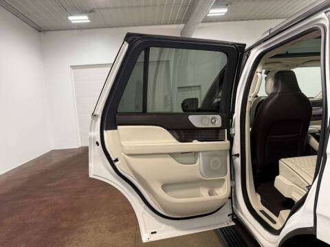 2024 Lincoln Navigator Black Label