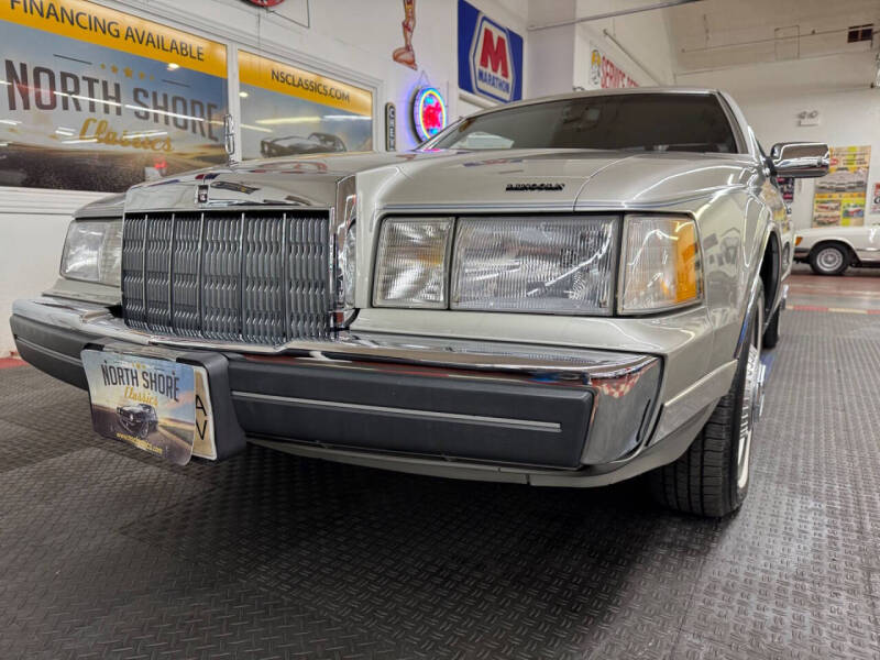 1988 Lincoln Mark VII Bill Blass
