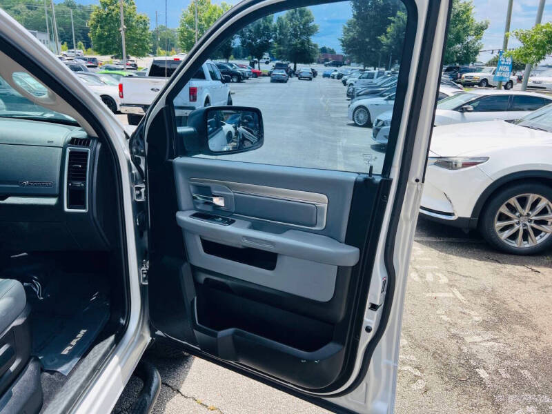 2018 RAM 1500 Big Horn