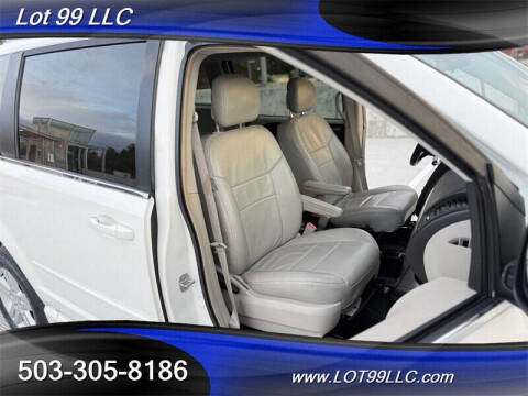 2011 Dodge Grand Caravan Crew