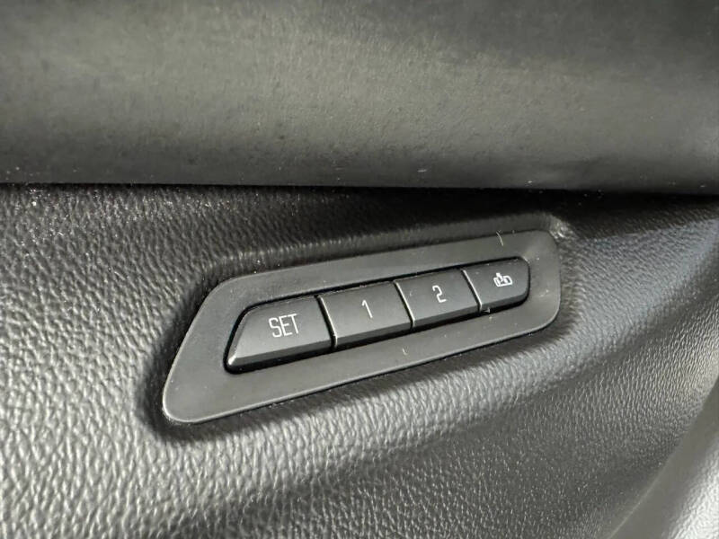2016 Cadillac Escalade Platinum