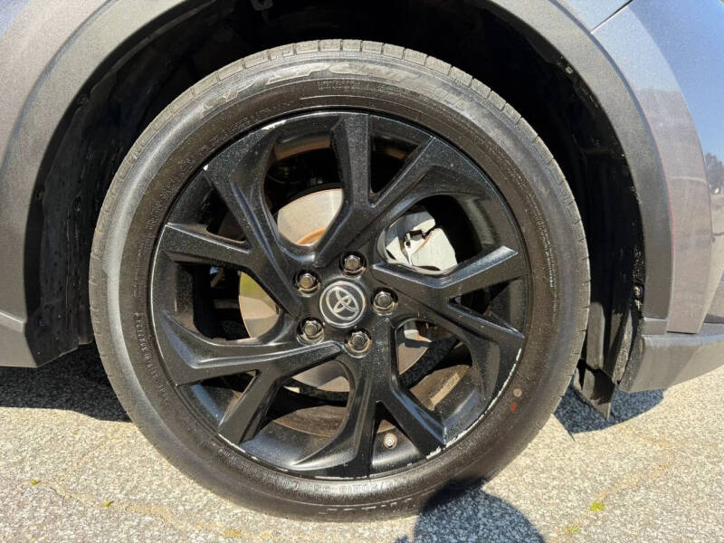 2022 Toyota C-HR Nightshade