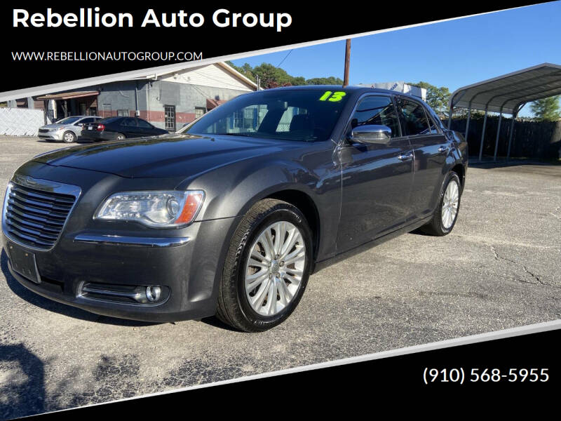 2013 Chrysler 300 C's photo