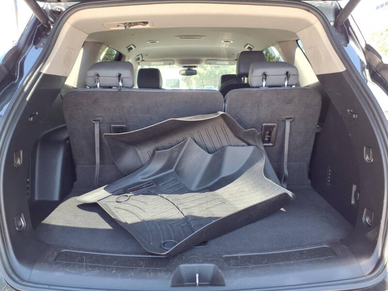 2021 Buick Enclave Essence