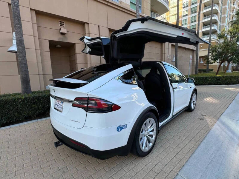 2020 Tesla Model X Long Range Plus