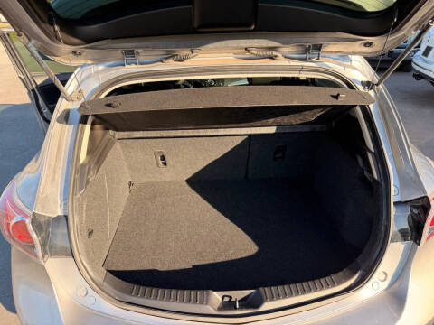 2013 Mazda MAZDA3 i Touring