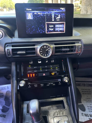 2021 Lexus IS 300