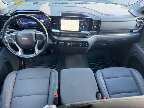 2025 Chevrolet Silverado 1500