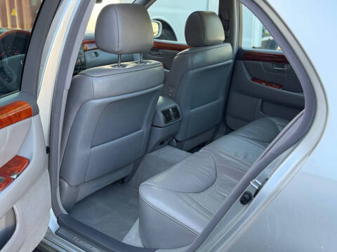2003 Lexus LS 430