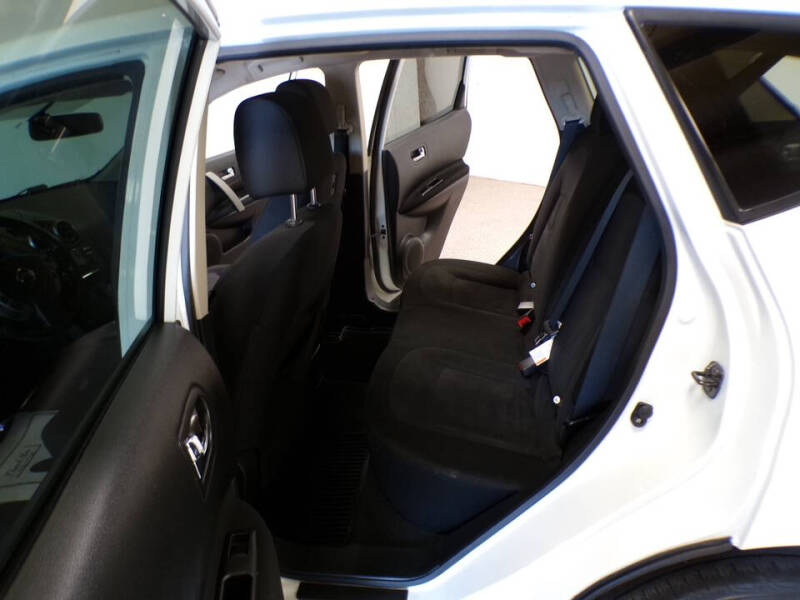2012 Nissan Rogue S