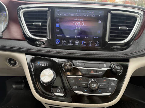 2017 Chrysler Pacifica Limited