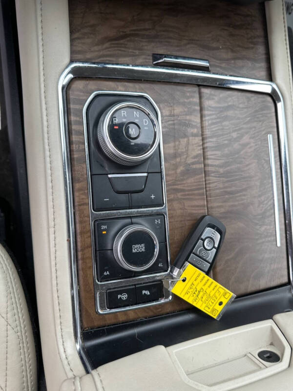 2020 Ford Expedition MAX Platinum